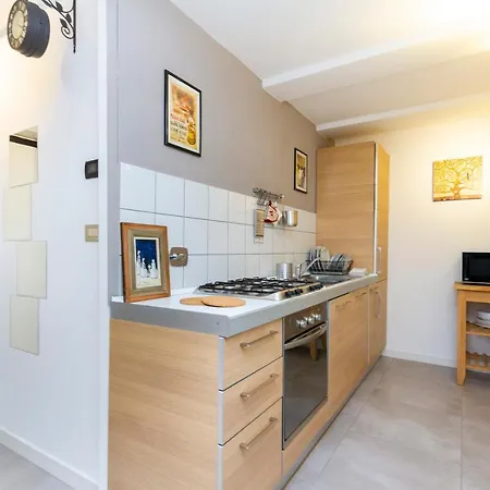 Loft - L'isola Che Non C'e. * Turin
